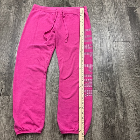 Vintage Y2K PINK Victoria’s Secret Embellished Rhinestone Cropped Sweatpants - Picture 6 of 10